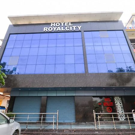Oyo 6908 Hotel Royal City Āzamgarh 외부 사진