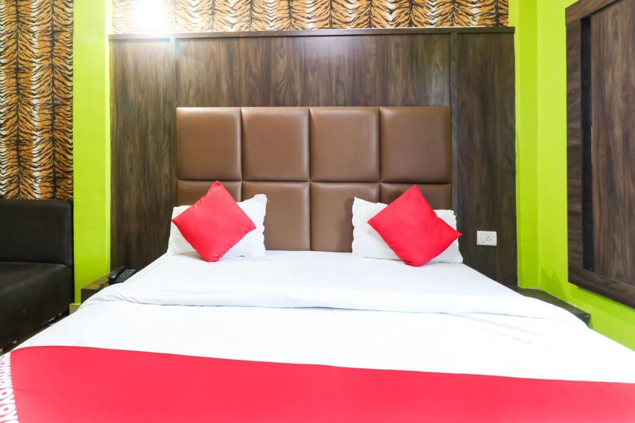 Oyo 6908 Hotel Royal City Āzamgarh 외부 사진